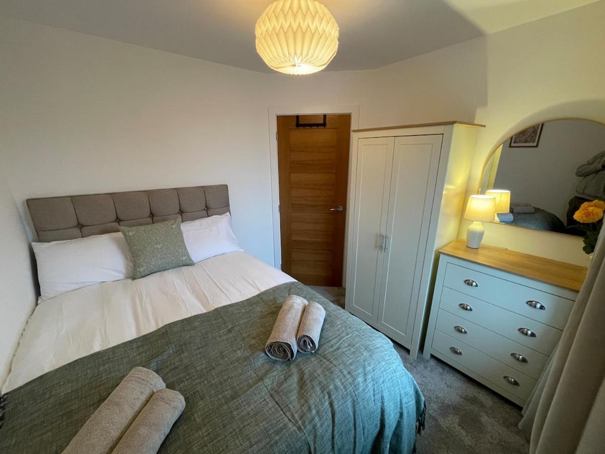 Superb Large Accommodation Stourport Extérieur photo