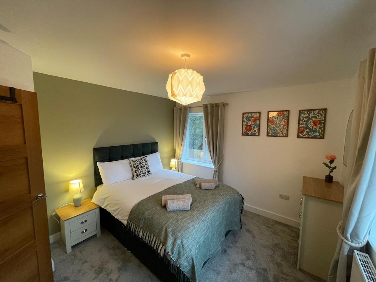 Superb Large Accommodation Stourport Extérieur photo